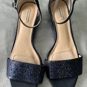 ALEX MARIE ELEGANT ACCENTED BLUE GEWELS SHOES